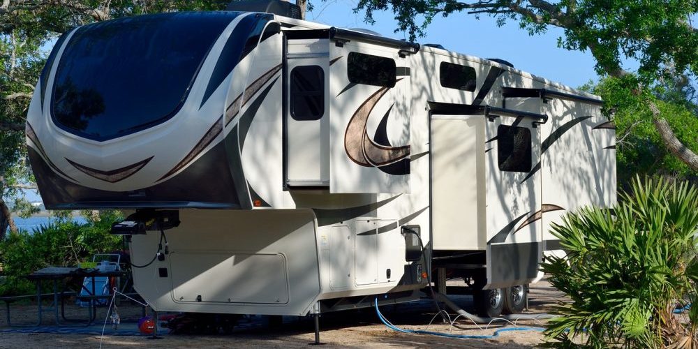 rv 5th wheel parked